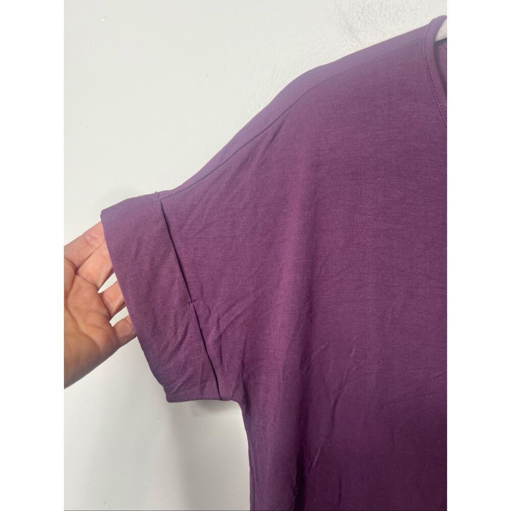 Zenana Purple Tencel V-neck Tee Shirt NWT! Sz S - Picture 3 of 9